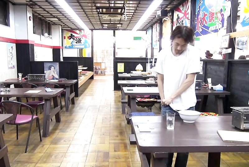 MIDE-008 被強迫露出賣春的人妻Julia小姐